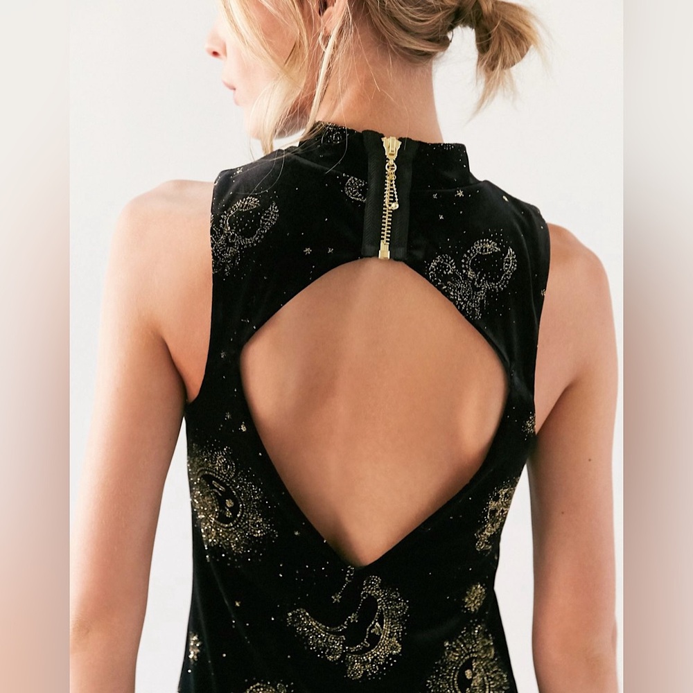 Urban Outfitters Ecote Zodiac Velvet Mock Neck Midi Dress | Size Medium